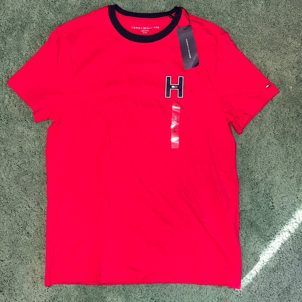 Men’s tee shirt